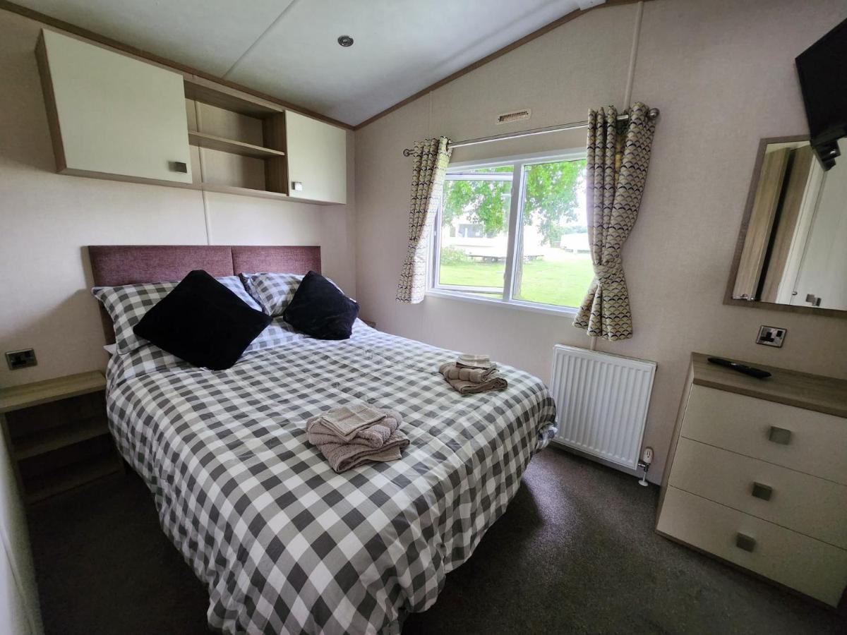 Hotel D & A Short Breaks - St Margarets Bay, Dover Saint Margaretʼs at Cliffe Exteriér fotografie