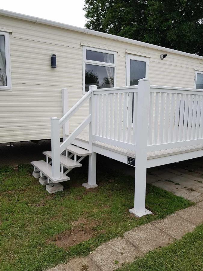 Hotel D & A Short Breaks - St Margarets Bay, Dover Saint Margaretʼs at Cliffe Exteriér fotografie