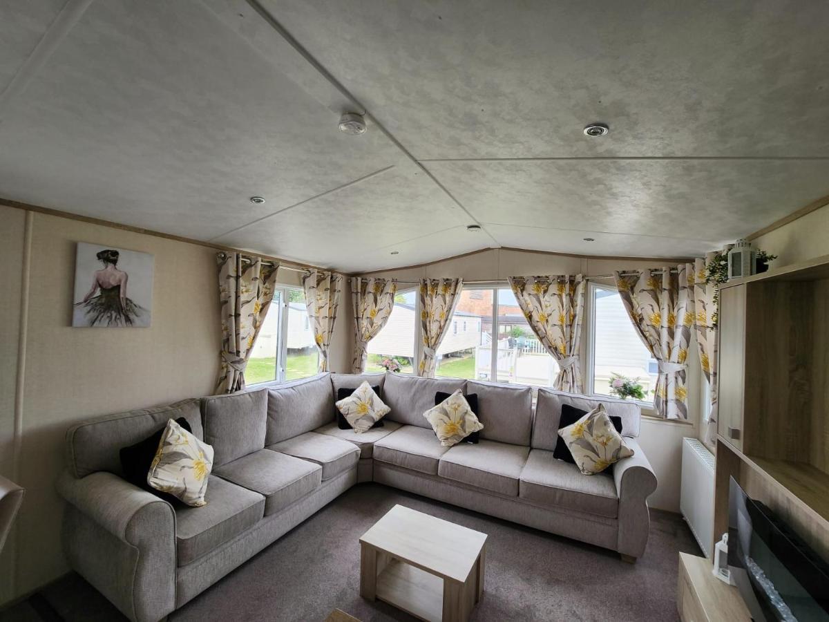 Hotel D & A Short Breaks - St Margarets Bay, Dover Saint Margaretʼs at Cliffe Exteriér fotografie