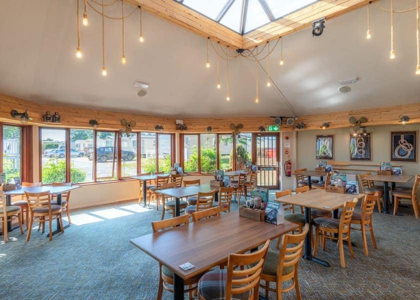 Hotel D & A Short Breaks - St Margarets Bay, Dover Saint Margaretʼs at Cliffe Exteriér fotografie